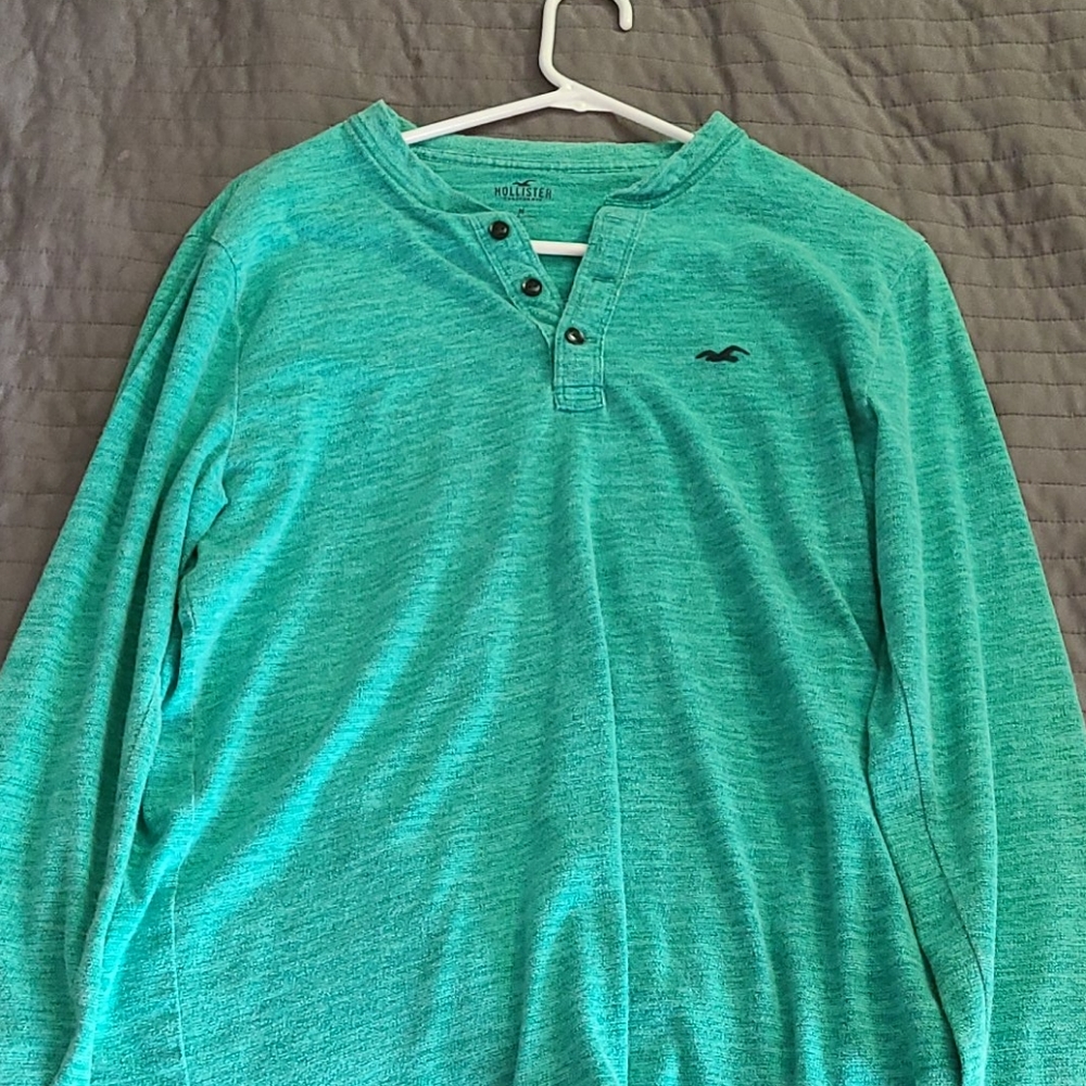 Green Hollister long sleeve shirt